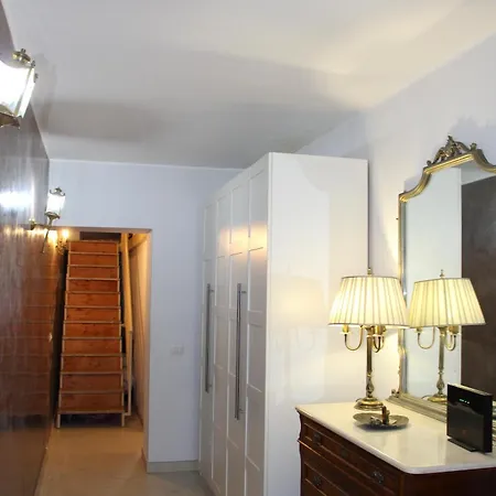 Appartement Duca Degli Abruzzi House